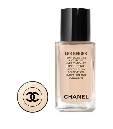 chanel les beiges pouch|LES BEIGES Healthy Glow Foundation Hydration and Longwear .